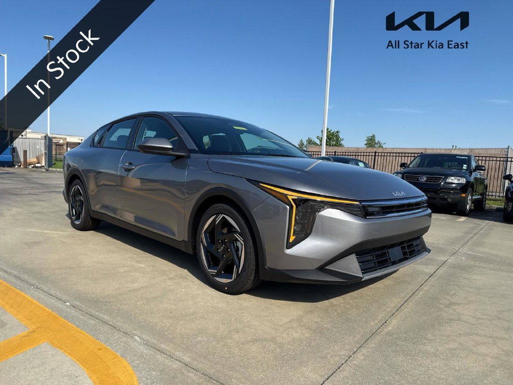 New 2026 Kia K4 EX