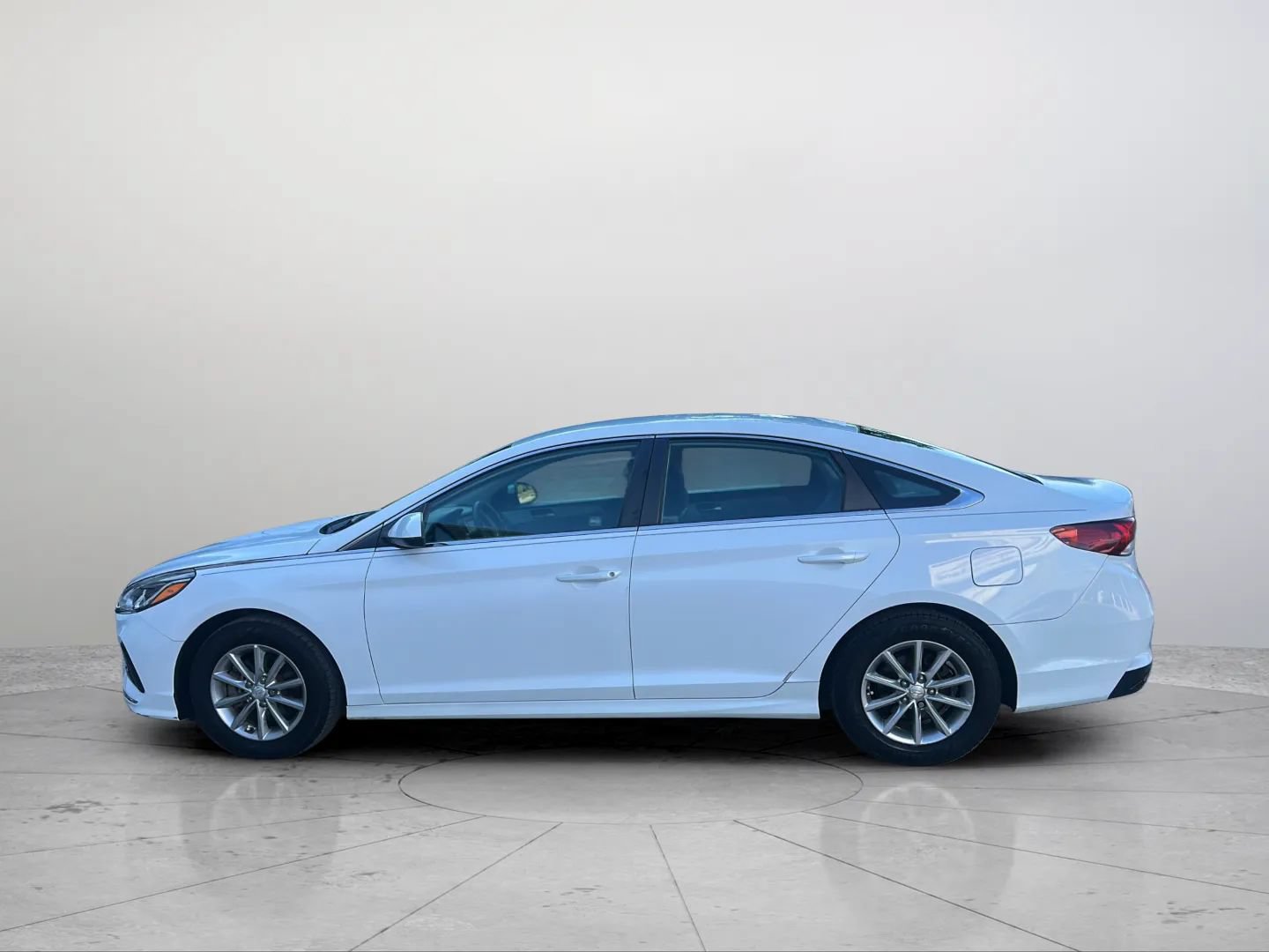 Used 2018 Hyundai Sonata SE FWD image 16