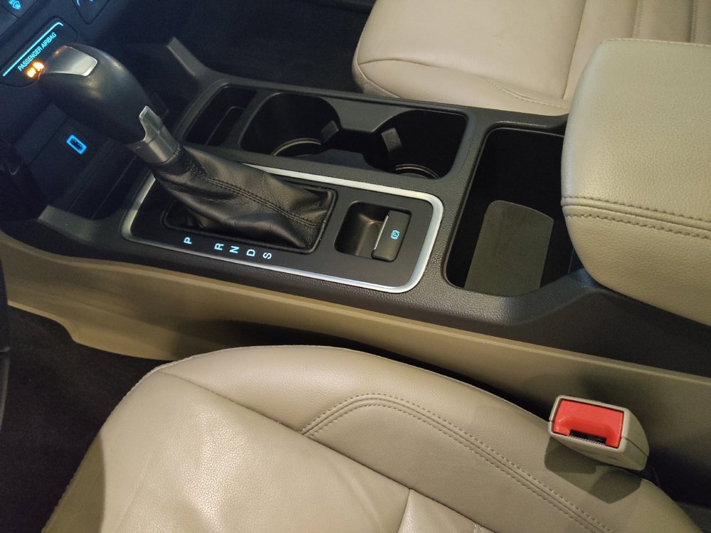 Used 2017 Ford Escape Titanium FWD image 26