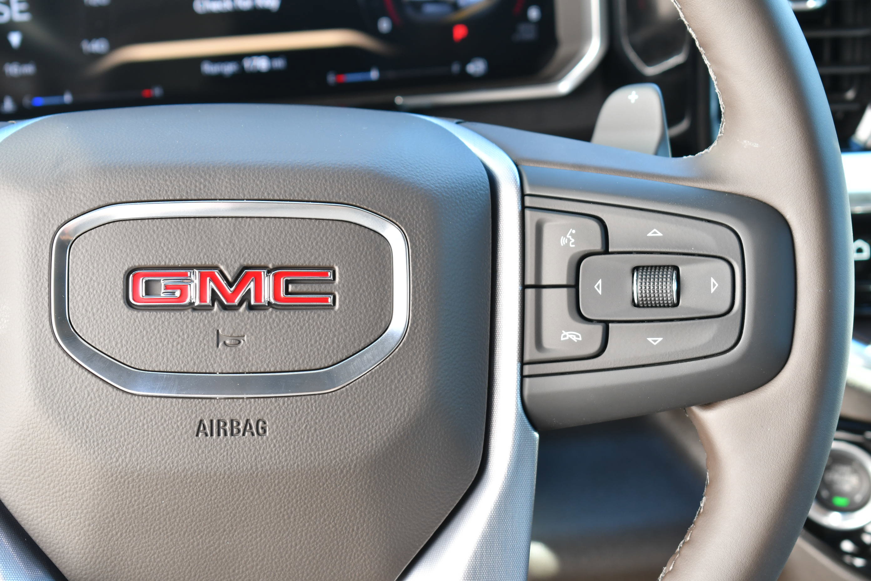 New 2026 GMC Sierra 1500 SLT w/ SLT Premium Plus Package image 25