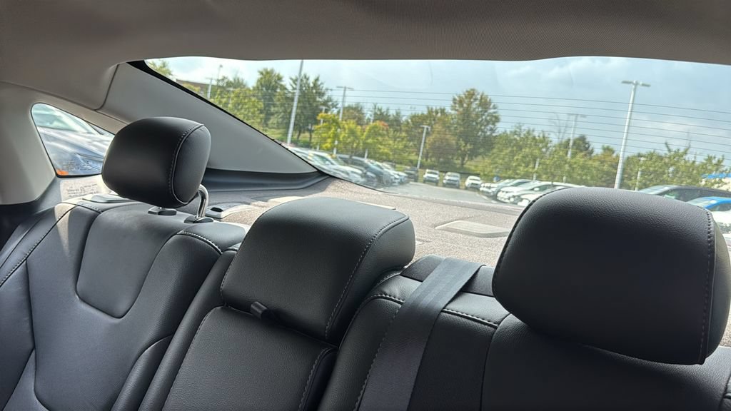 Used 2015 Ford Fusion Titanium AWD/4WD image 30