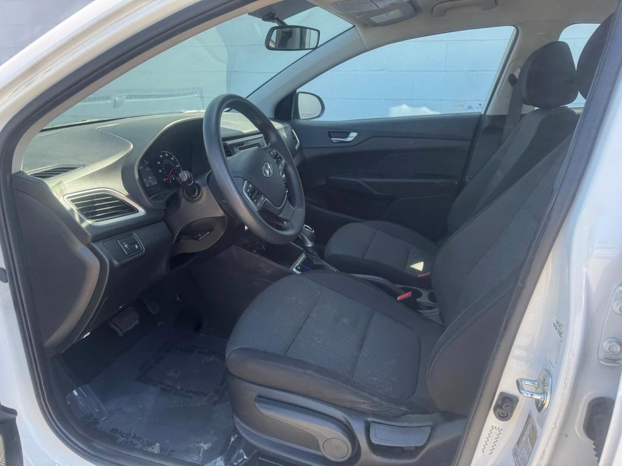 Used 2021 Hyundai Accent SE image 25