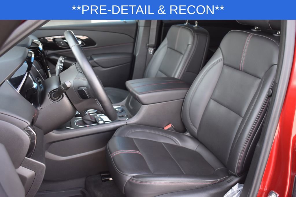 Used 2023 Chevrolet Traverse RS w/ LPO, Floor Liner Package image 10
