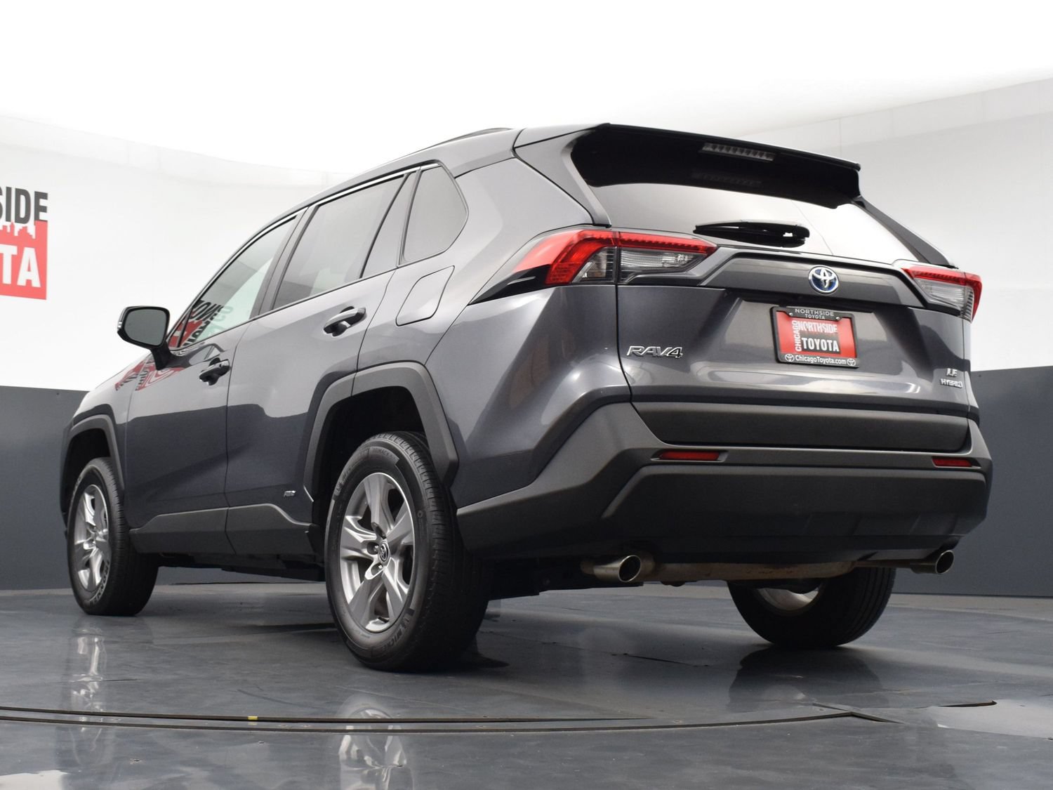 Used 2024 Toyota RAV4 LE AWD/4WD image 26
