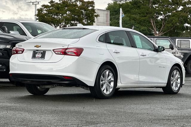 Used 2022 Chevrolet Malibu LT image 4