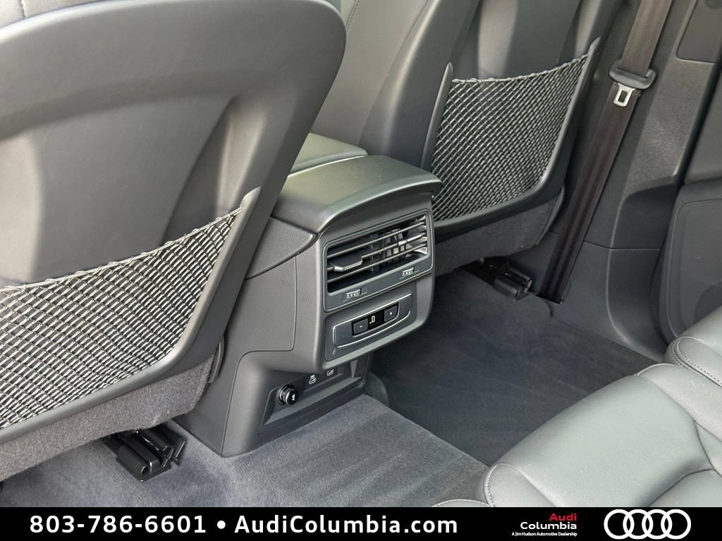 Used 2023 Audi Q7 3.0T Premium w/ Convenience Package AWD/4WD image 26