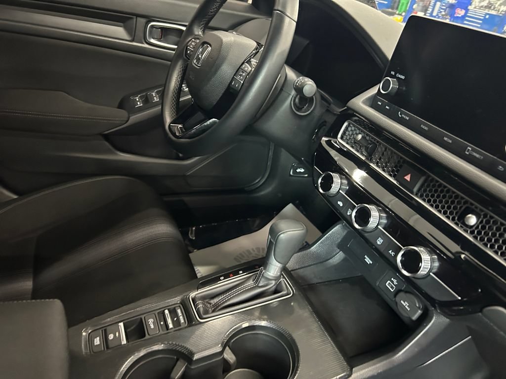 Certified 2024 Honda Civic Sport image 31