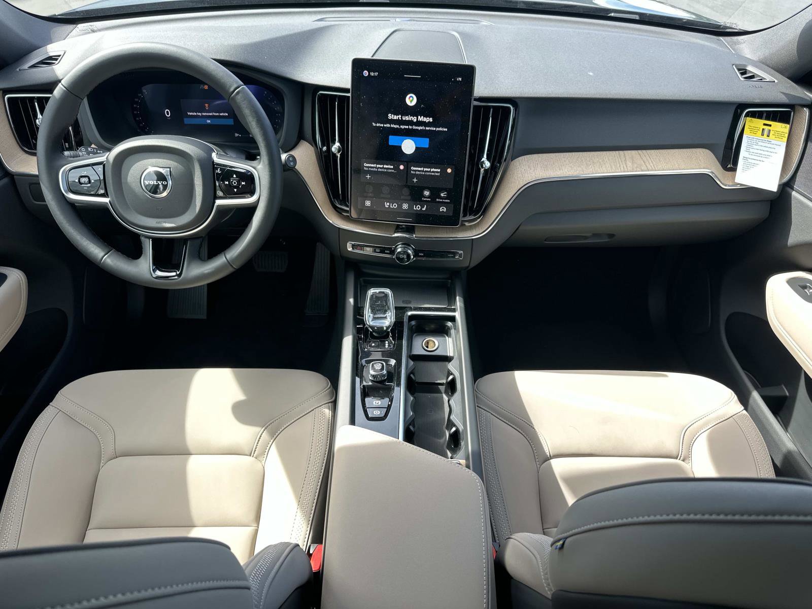 New 2026 Volvo XC60 B5 Plus w/ Protection Package Premier AWD/4WD image 7