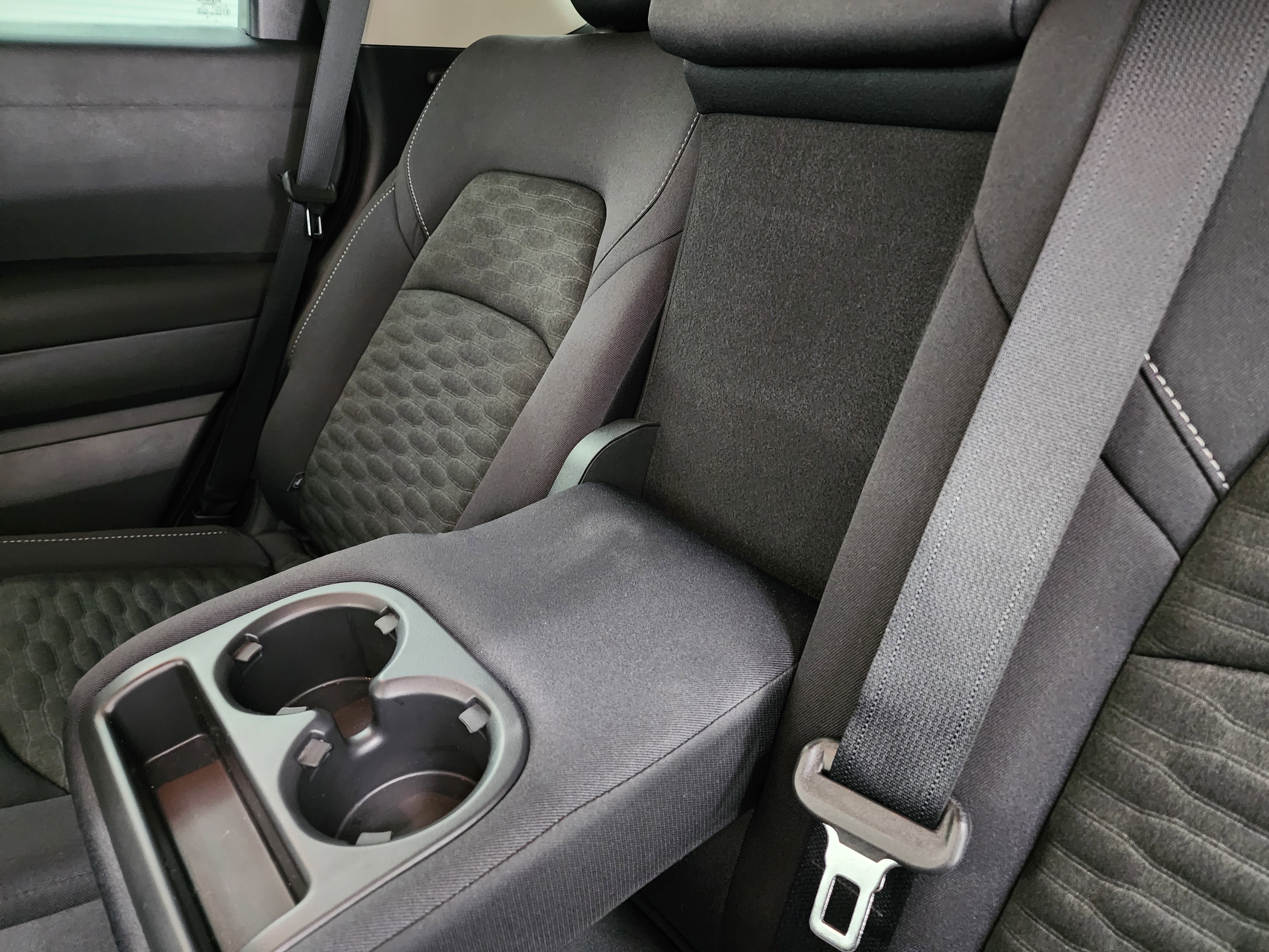 Used 2025 Nissan Pathfinder SV image 37