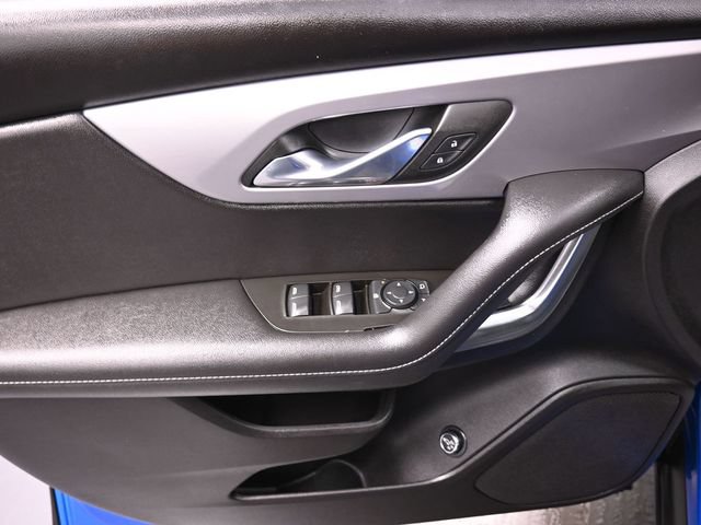 Used 2024 Chevrolet Blazer LT w/ LPO, Black Grille Bar Package FWD image 13