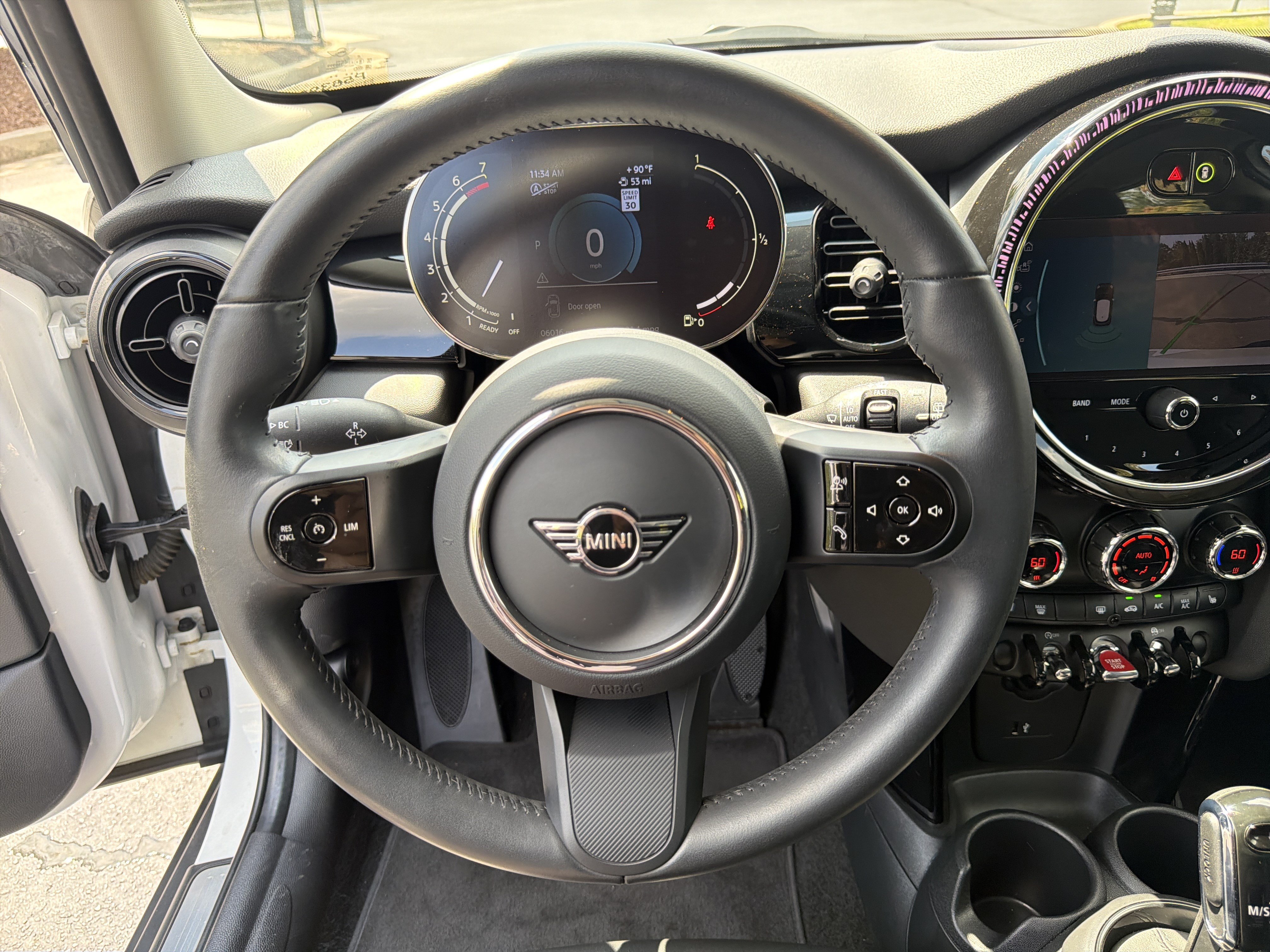 Used 2024 MINI Cooper 4-Door Hardtop FWD image 59