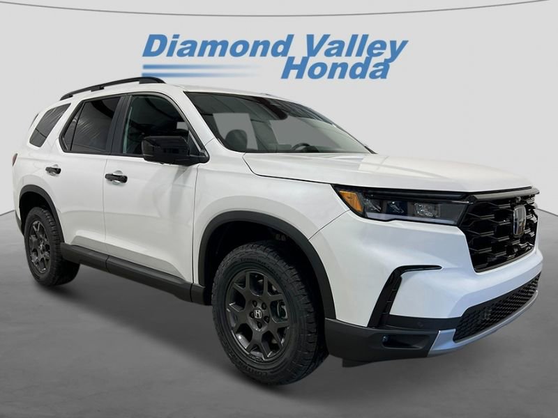 New 2025 Honda Pilot TrailSport