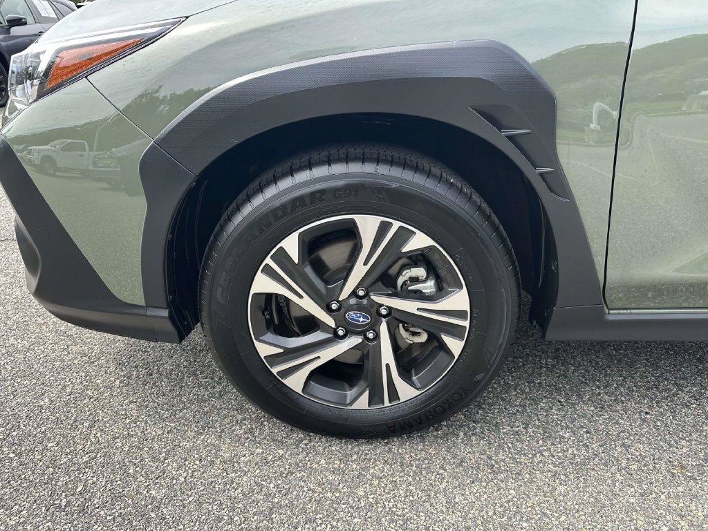 Certified 2026 Subaru Crosstrek 2.5i Premium AWD/4WD image 6