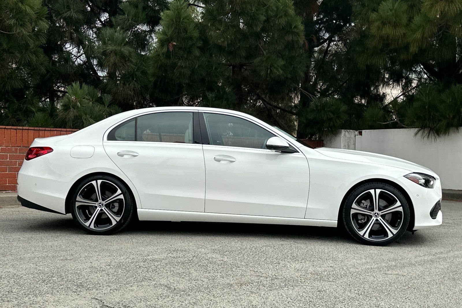 Certified 2022 Mercedes-Benz C 300 Sedan image 3