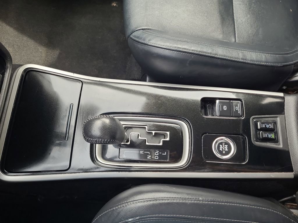 Used 2019 Mitsubishi Outlander SEL AWD/4WD image 21