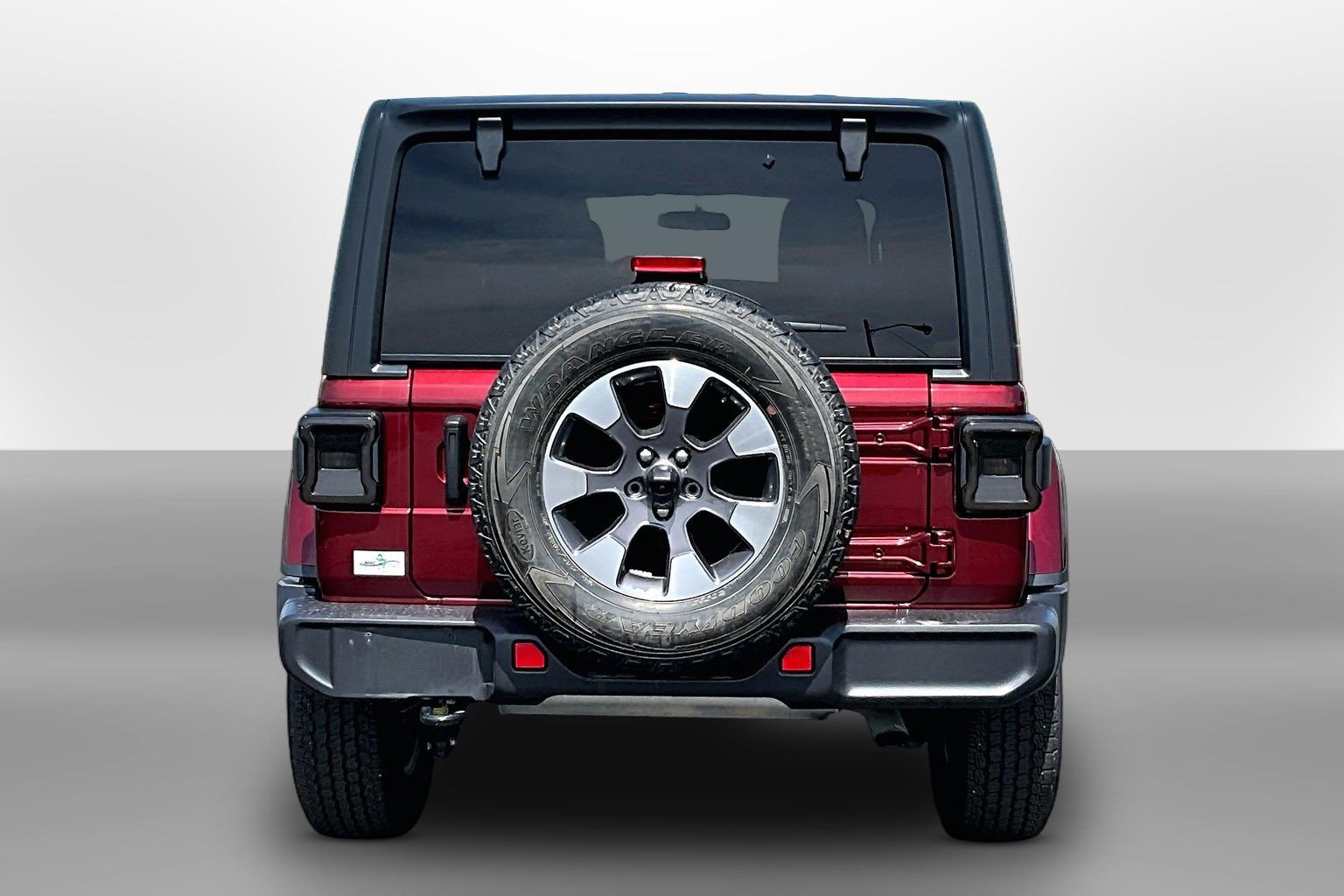 Used 2021 Jeep Wrangler Unlimited Sahara w/ Cold Weather Group AWD/4WD image 4