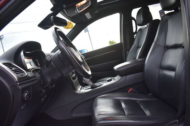 Used 2021 Jeep Grand Cherokee Limited AWD/4WD image 26