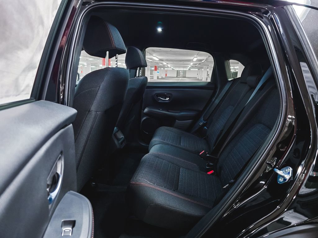 Used 2023 Honda HR-V Sport image 18