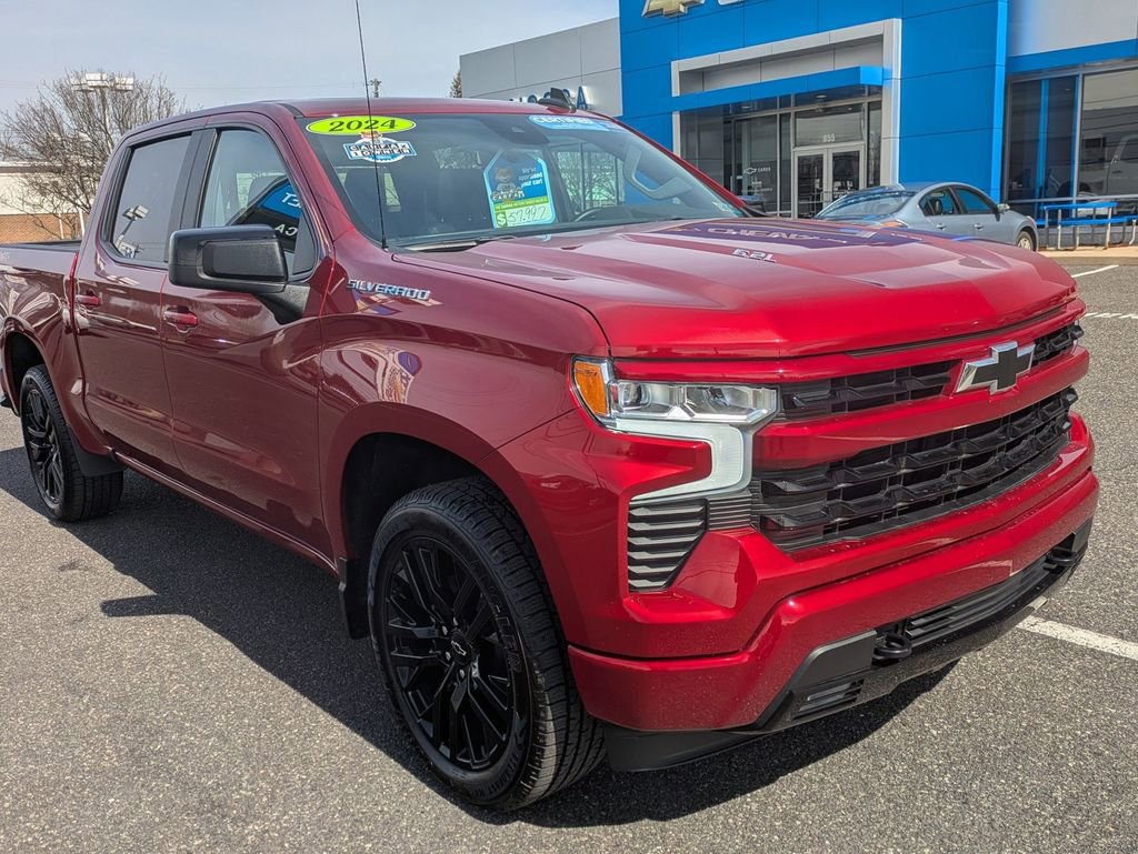 Used 2024 Chevrolet Silverado 1500 RST w/ Convenience Package II image 3