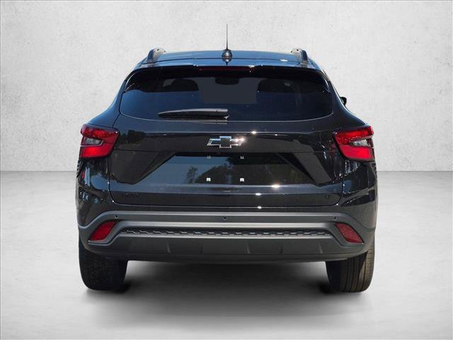 New 2026 Chevrolet Trax LT w/ Sunroof Package FWD image 8
