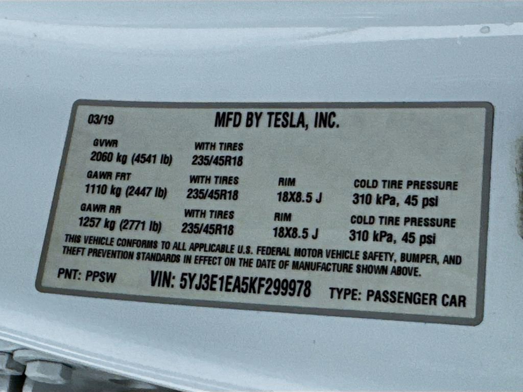 Used 2019 Tesla Model 3 Standard Range RWD image 53