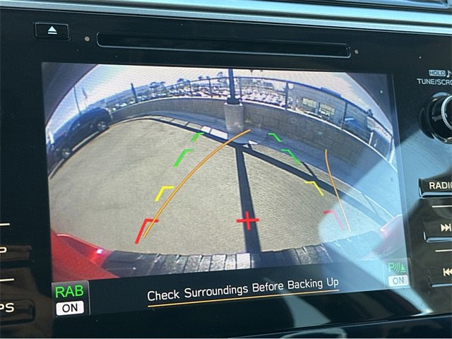 Used 2018 Subaru Outback 2.5i Limited image 9