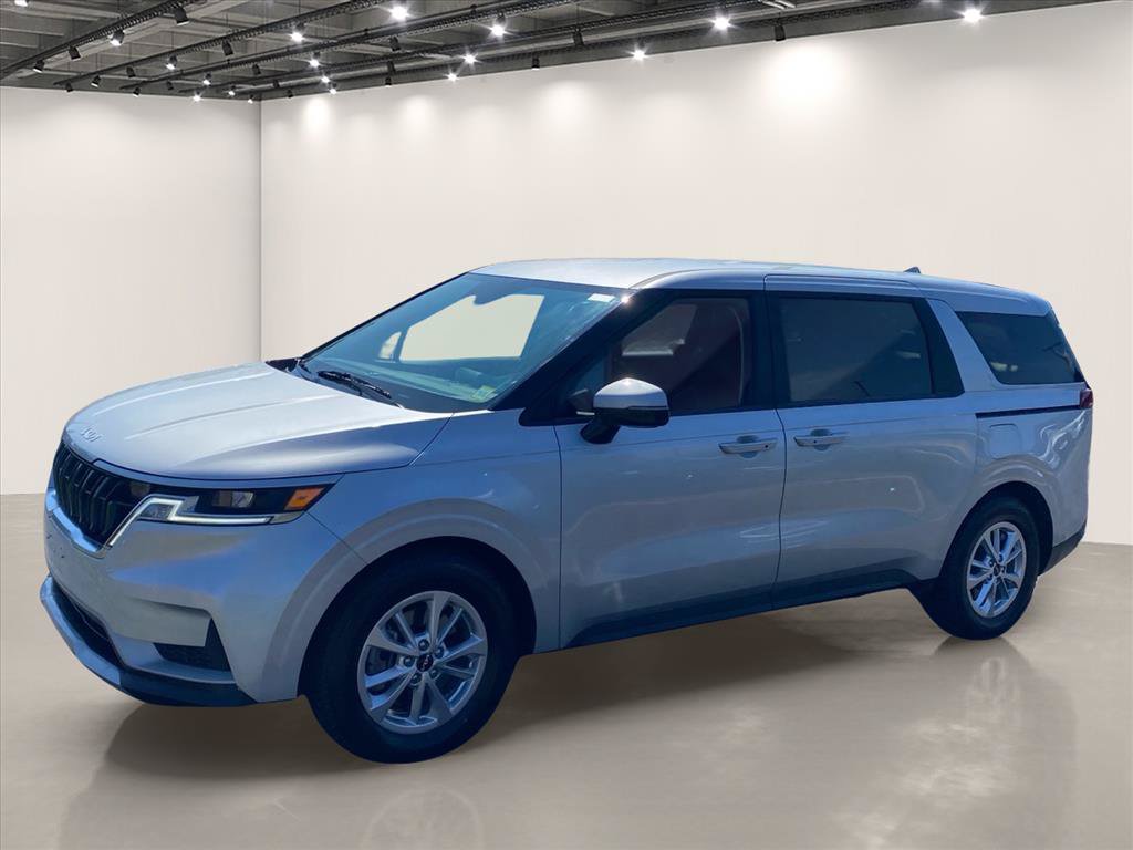 Certified 2022 Kia Carnival LX FWD image 4