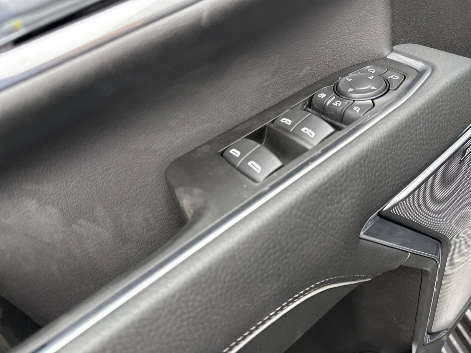 New 2026 GMC Sierra 2500 Denali w/ Technology Package image 12