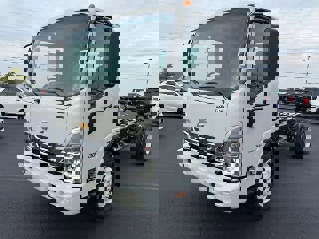 New 2024 Chevrolet Low Cab Forward 5500XG RWD image 6
