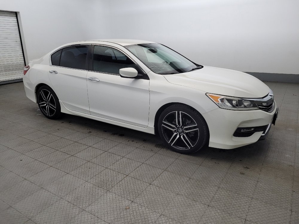 Used 2017 Honda Accord Sport Special Edition image 11