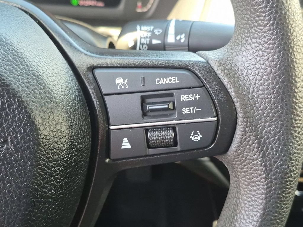 Used 2025 Honda Accord SE image 22