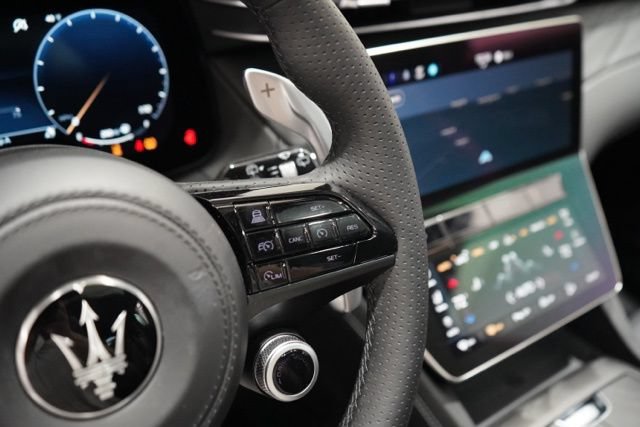 New 2025 Maserati Grecale Modena AWD/4WD image 21