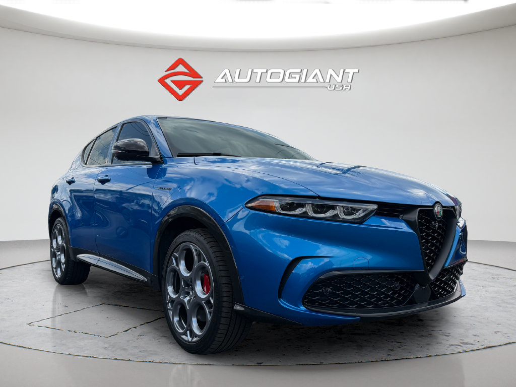 Used 2024 Alfa Romeo Tonale Veloce AWD/4WD image 10