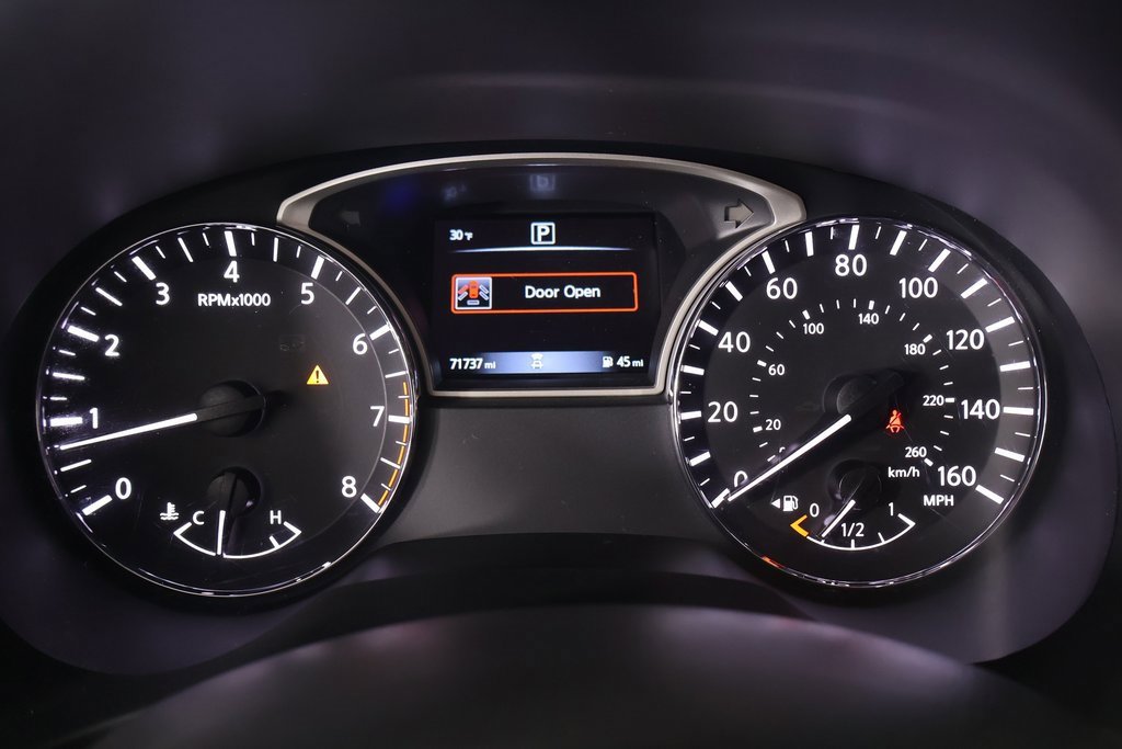 Used 2019 Nissan Pathfinder Platinum image 4