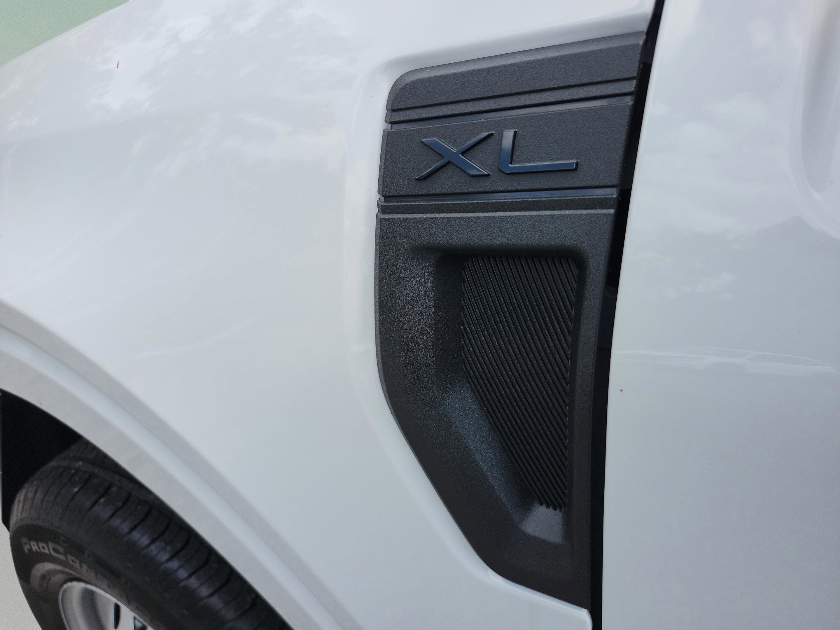 New 2026 Ford Maverick XL AWD/4WD image 7