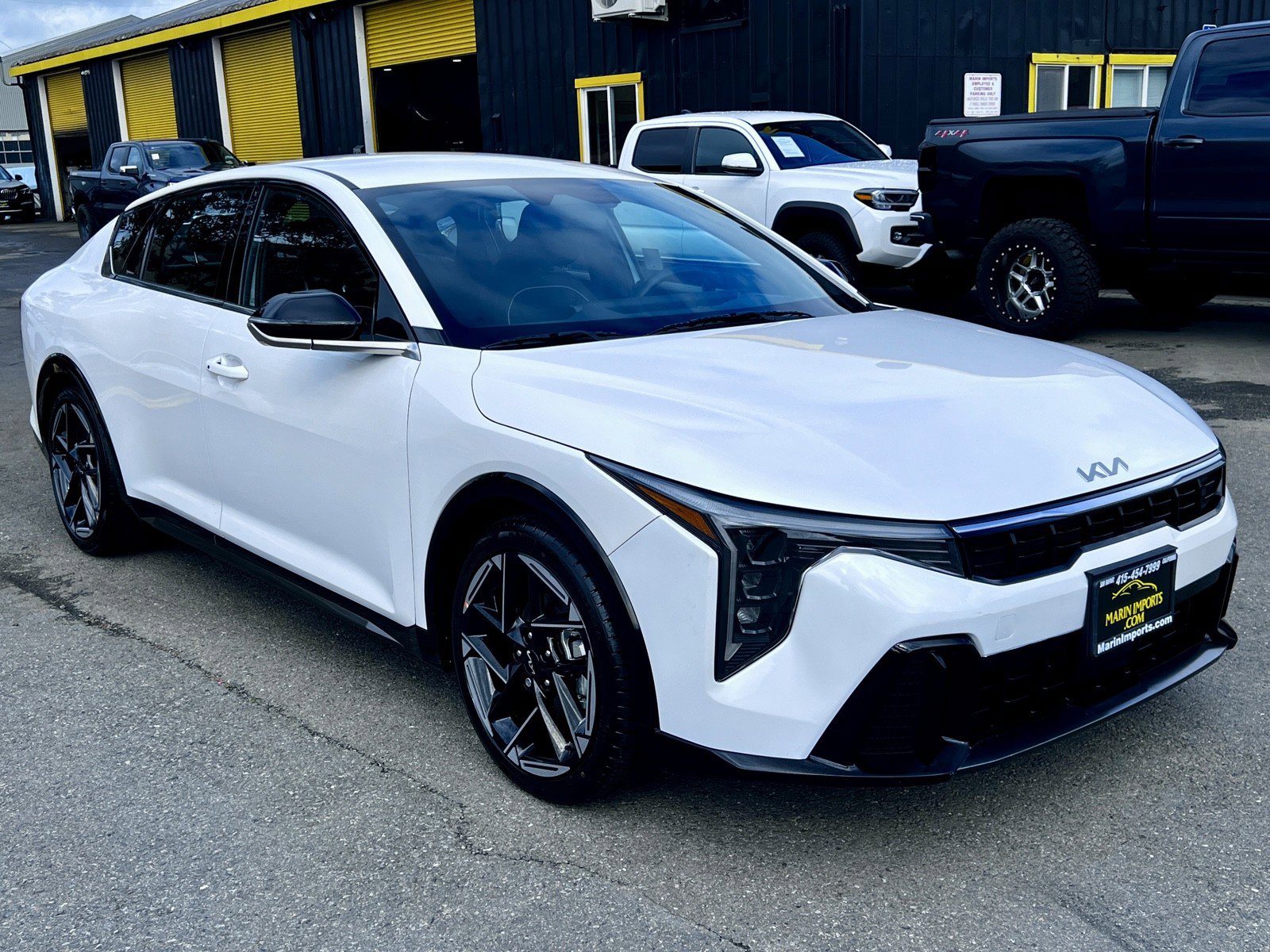 Used 2025 Kia K4 GT-Line FWD image 4