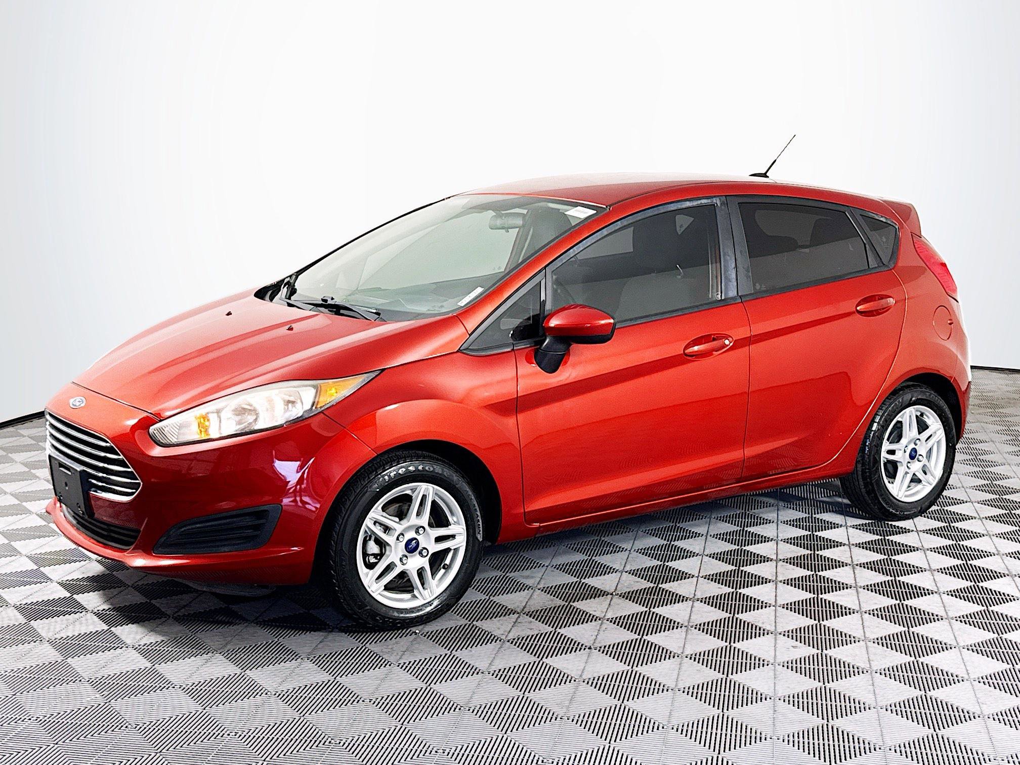 Used 2019 Ford Fiesta SE FWD image 4