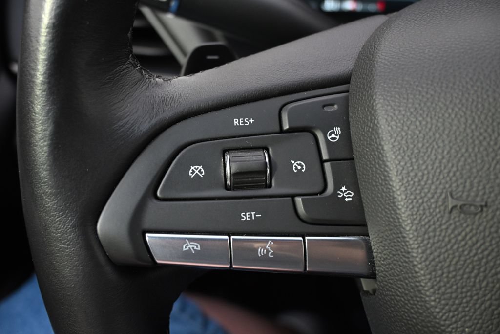 Certified 2025 Cadillac CT4 Premium Luxury AWD/4WD image 36