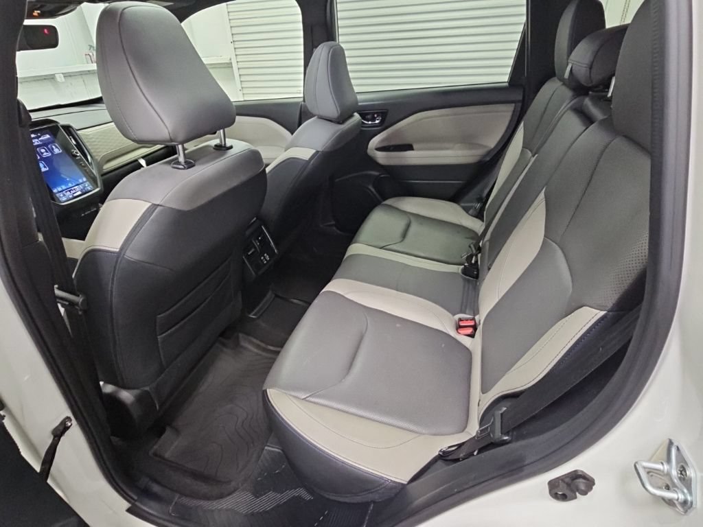 Used 2025 Subaru Forester Limited w/ Popular Package #2 AWD/4WD image 31