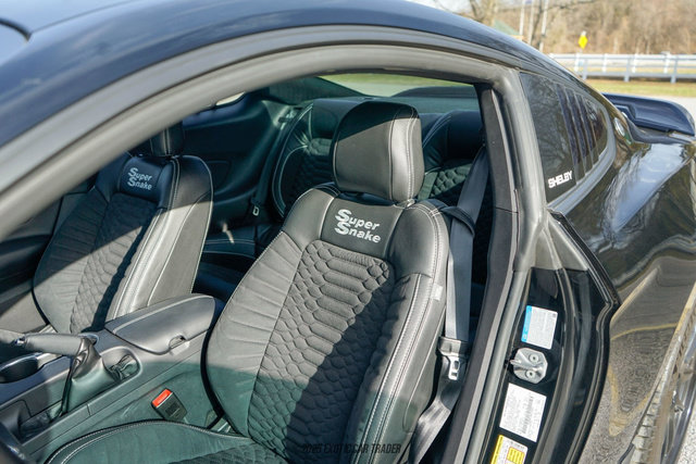 Used 2022 Ford Mustang GT Premium w/ GT Performance Package RWD image 20