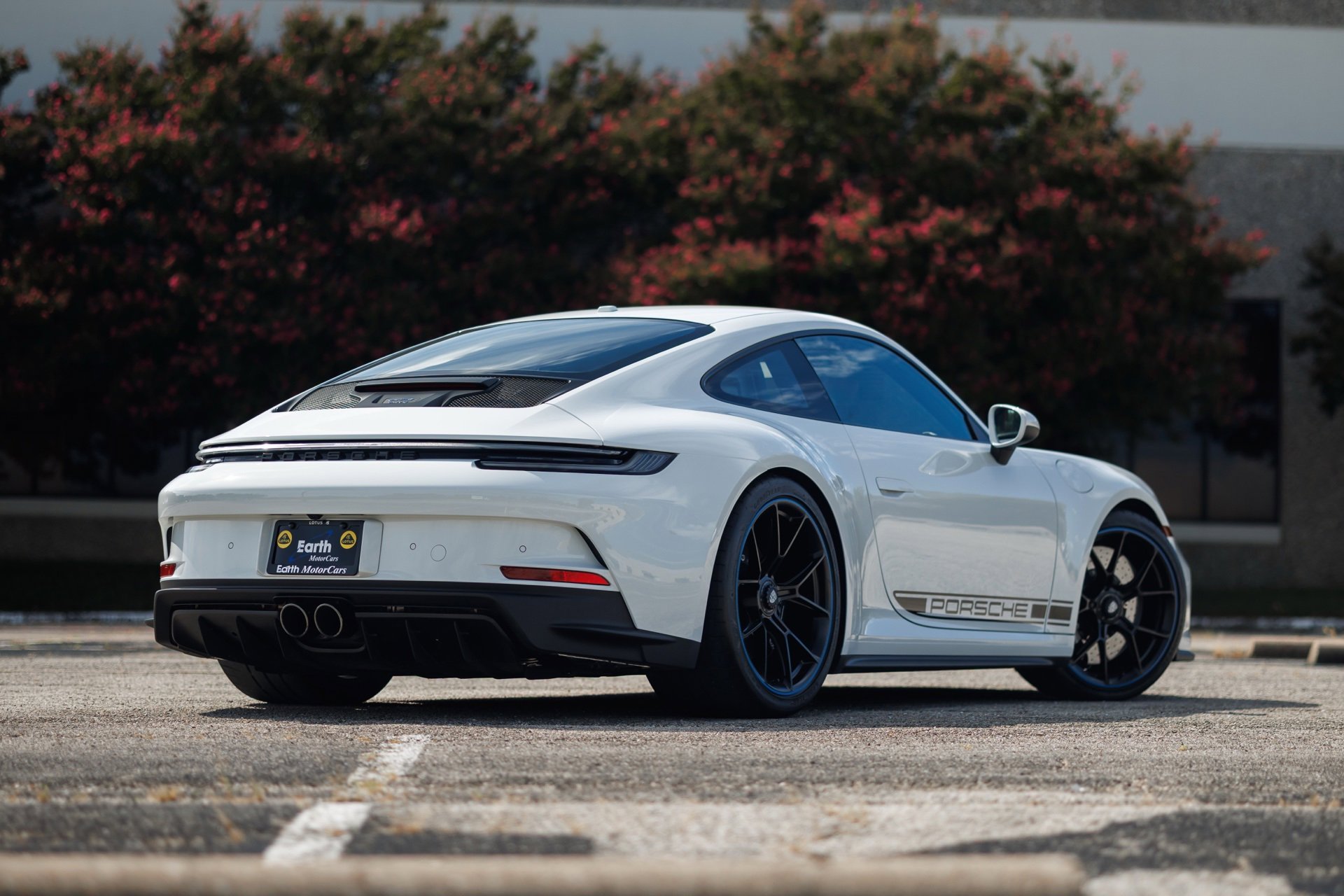 Used 2022 Porsche 911 GT3 image 13