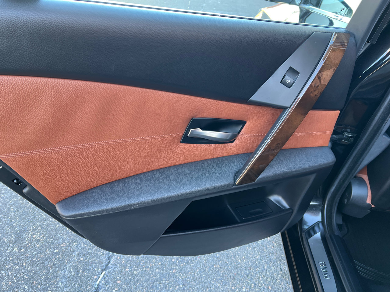 Used 2007 BMW 525xi Sedan image 10