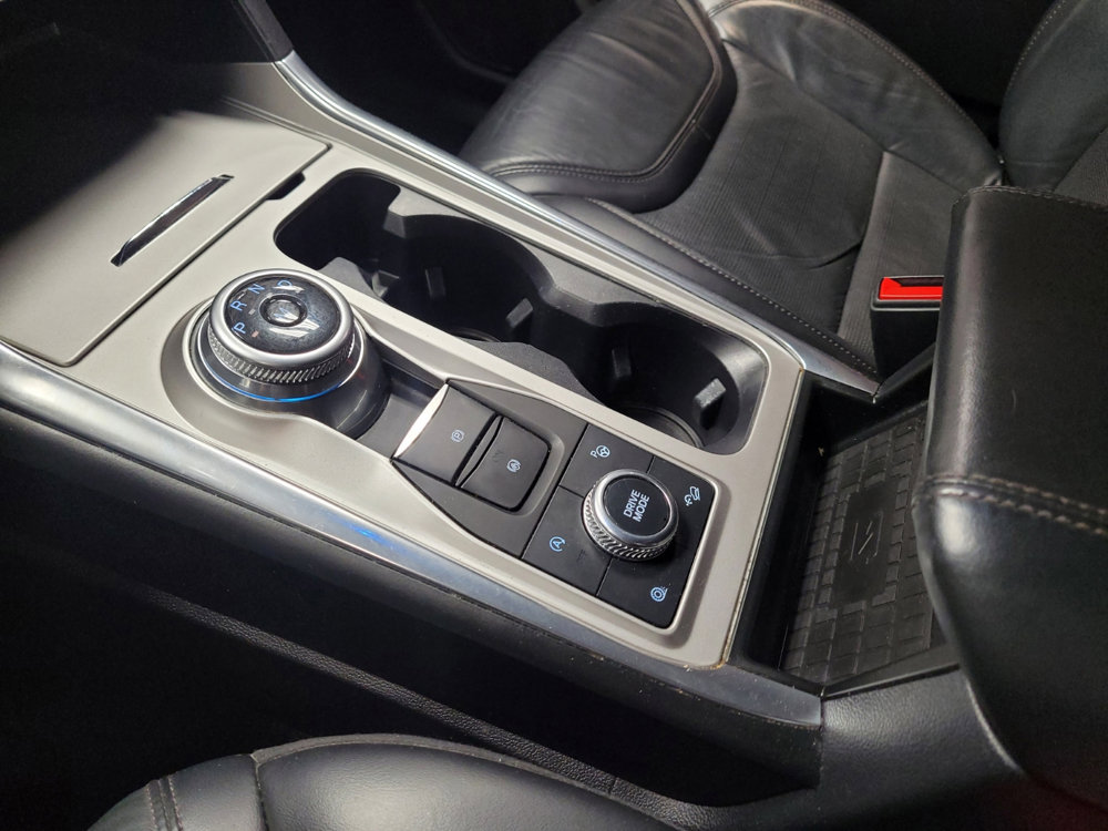 Used 2020 Ford Explorer Platinum w/ Premium Technology Package image 26