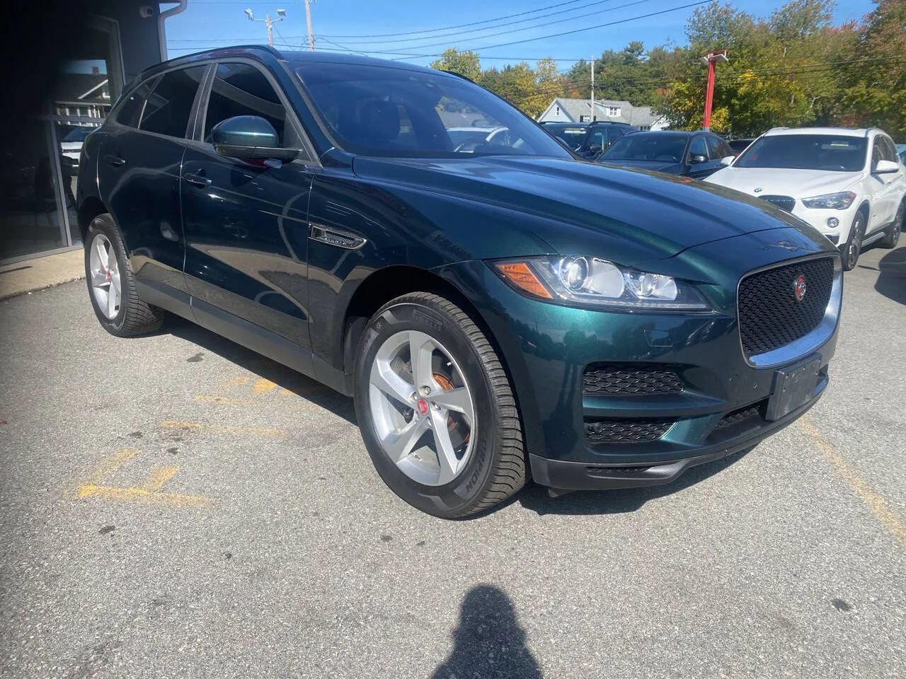 Used 2018 Jaguar F-PACE Premium AWD/4WD image 3