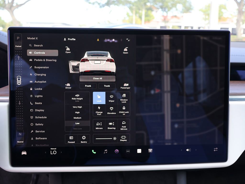 Used 2022 Tesla Model X AWD/4WD image 42