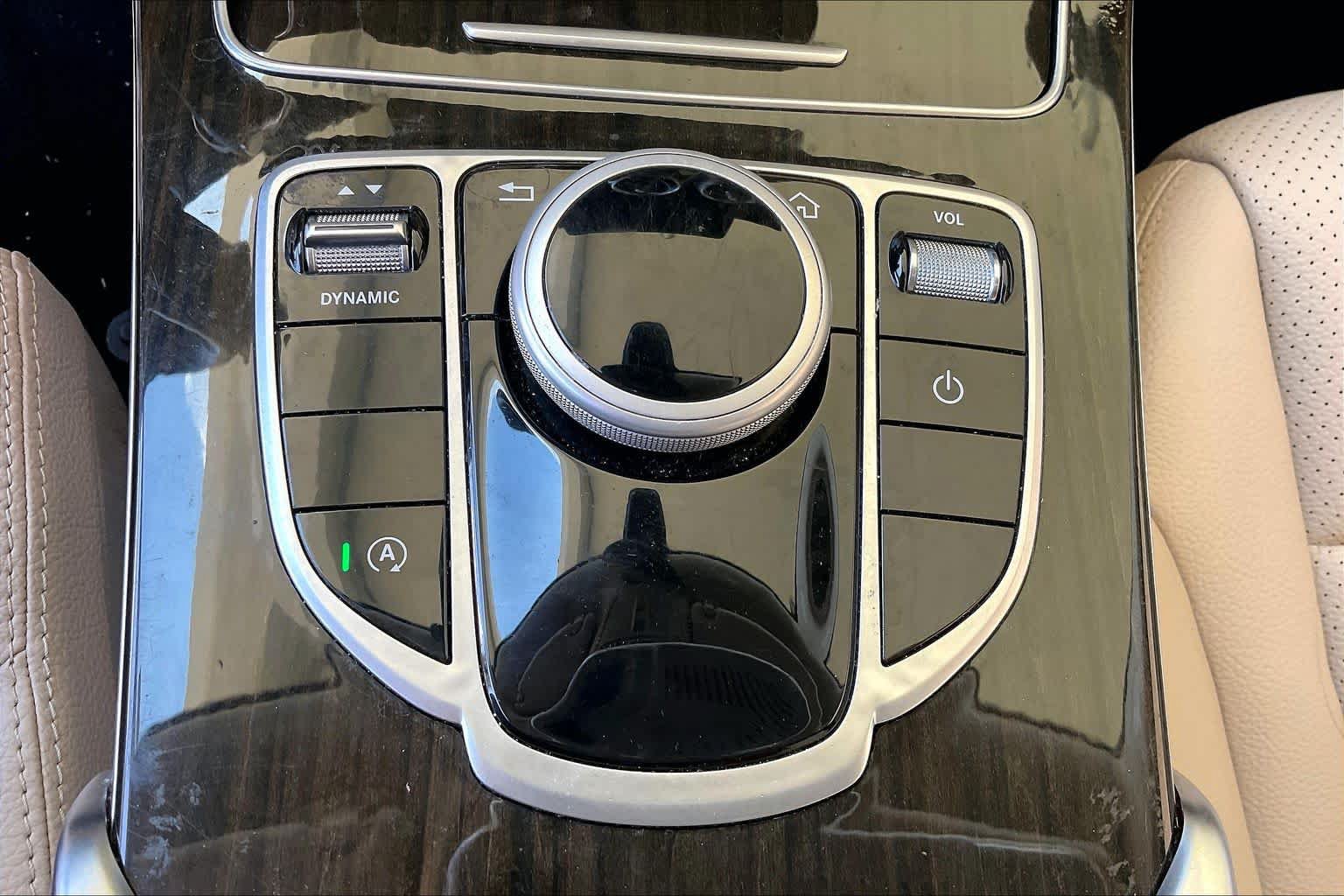 Used 2021 Mercedes-Benz C 300 Sedan image 33
