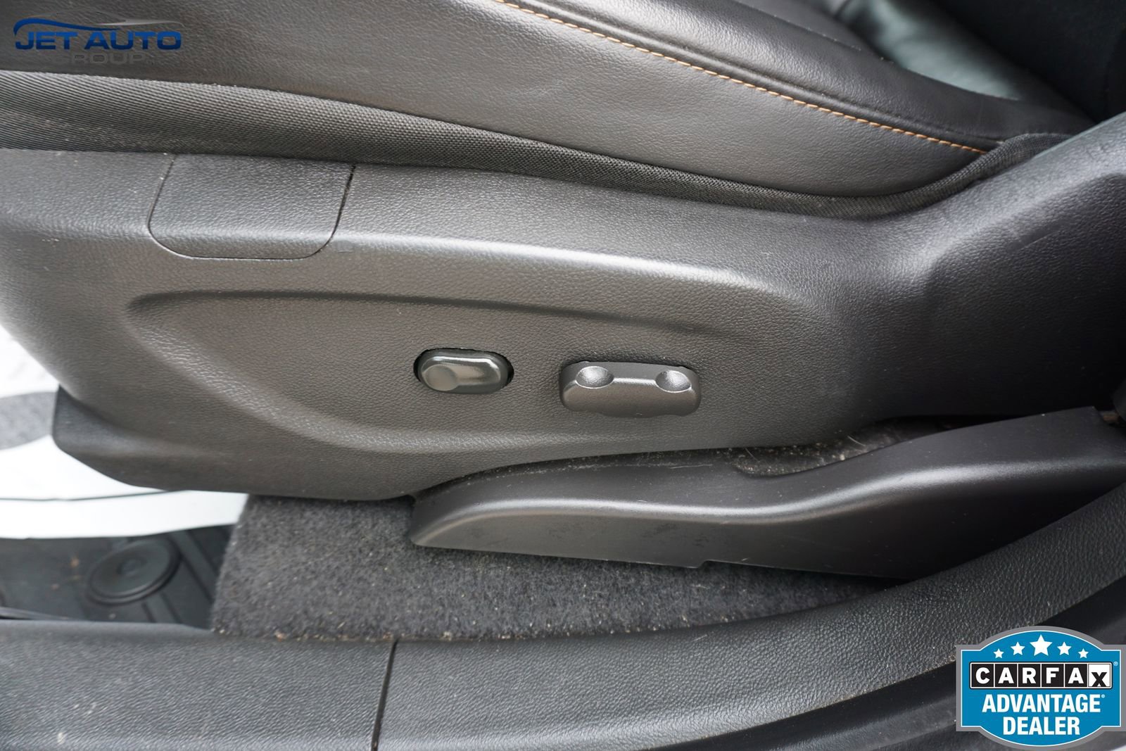 Used 2020 Chevrolet Trax LT w/ LT Convenience Package image 28