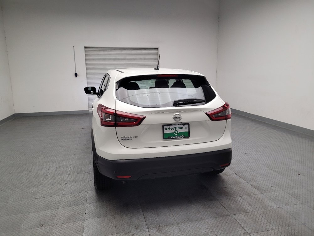 Used 2021 Nissan Rogue Sport S FWD image 6