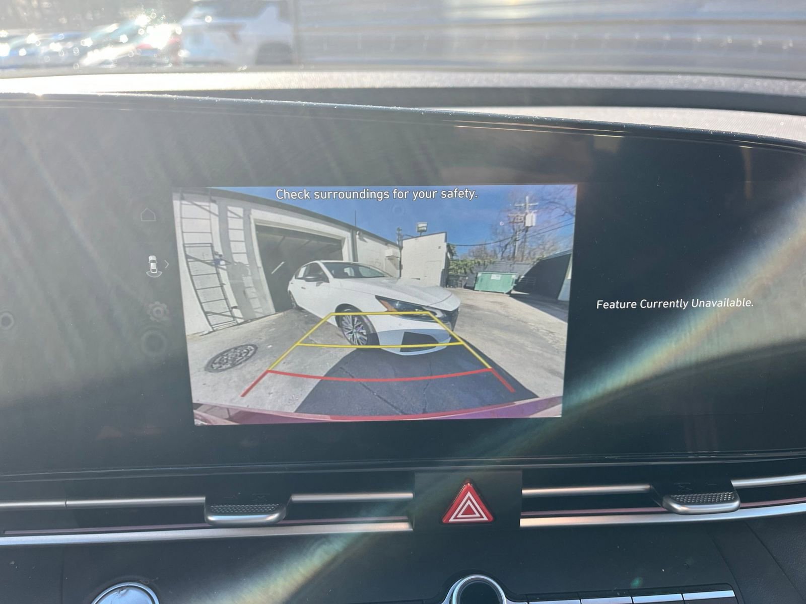 Used 2025 Hyundai Elantra SEL image 17