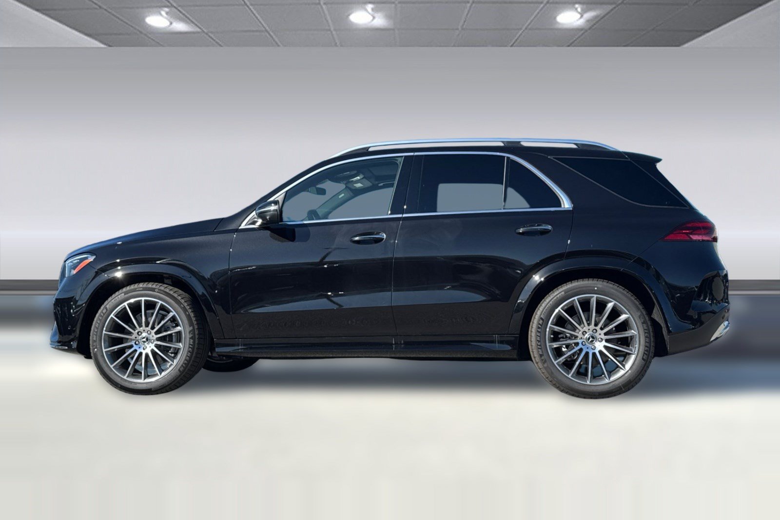 New 2026 Mercedes-Benz GLE 580 4MATIC image 2